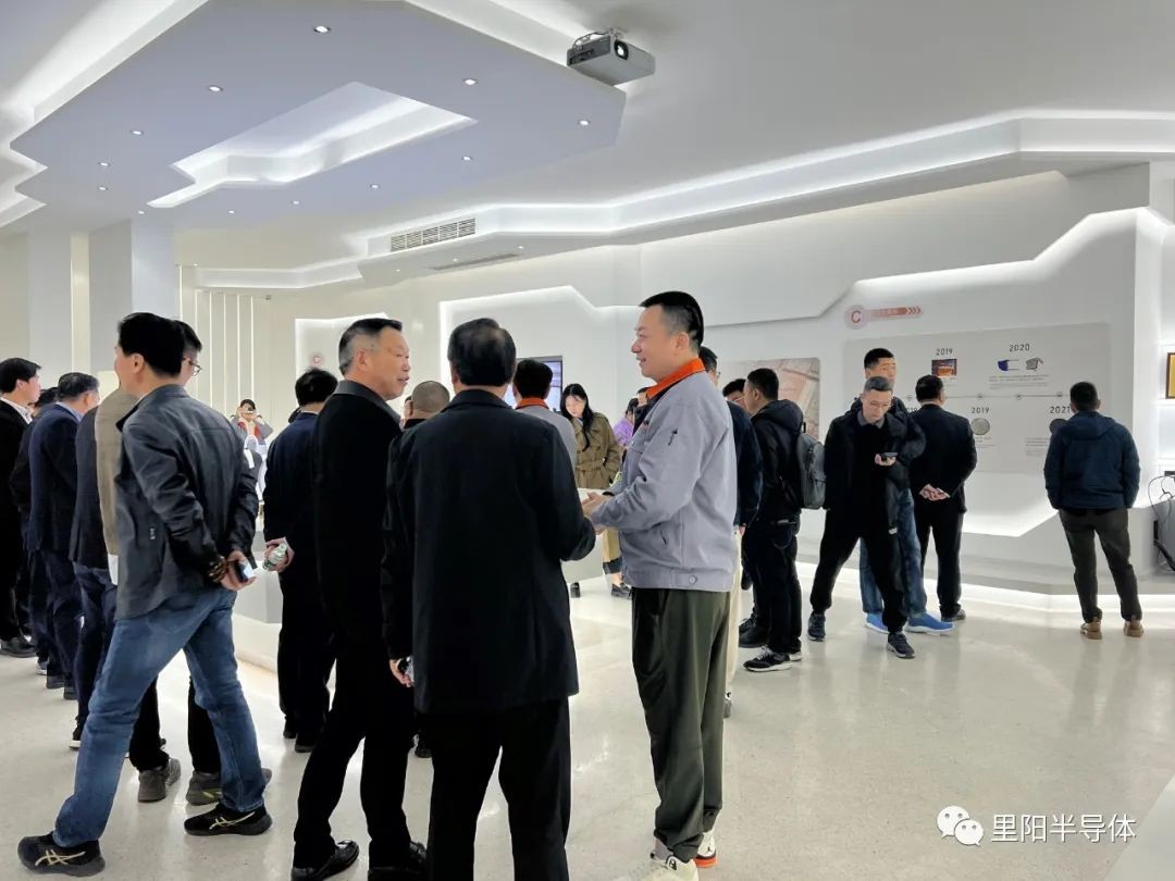 浙江省電氣行業(yè)協(xié)會參觀考察里陽半導(dǎo)體臺州工廠